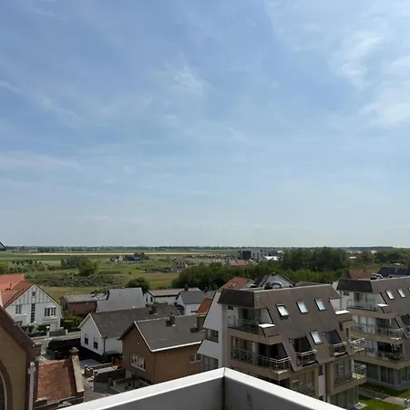 Appartement Stylish 3-bedroom With Sea View *